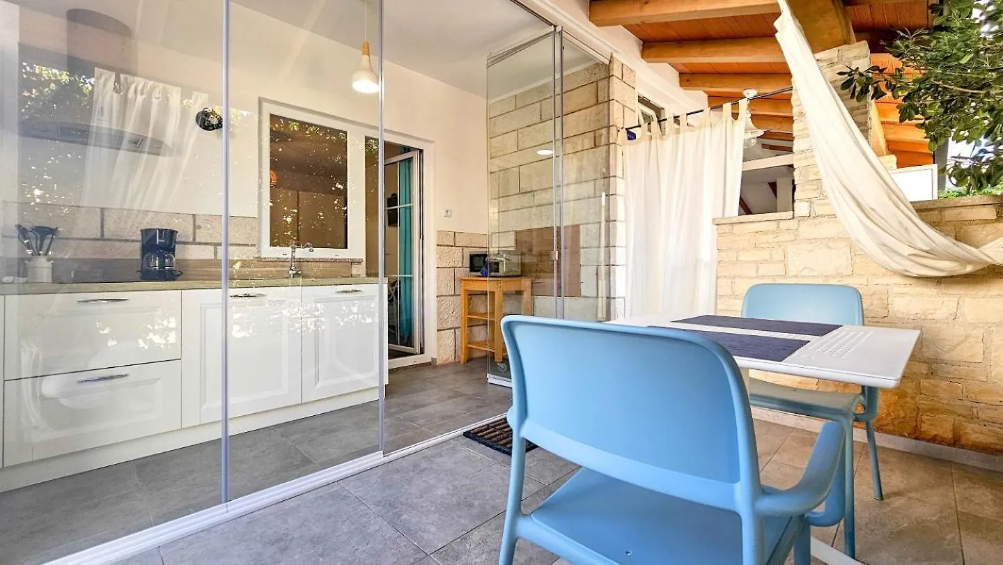 Viviana Azur Apartment Novigrad