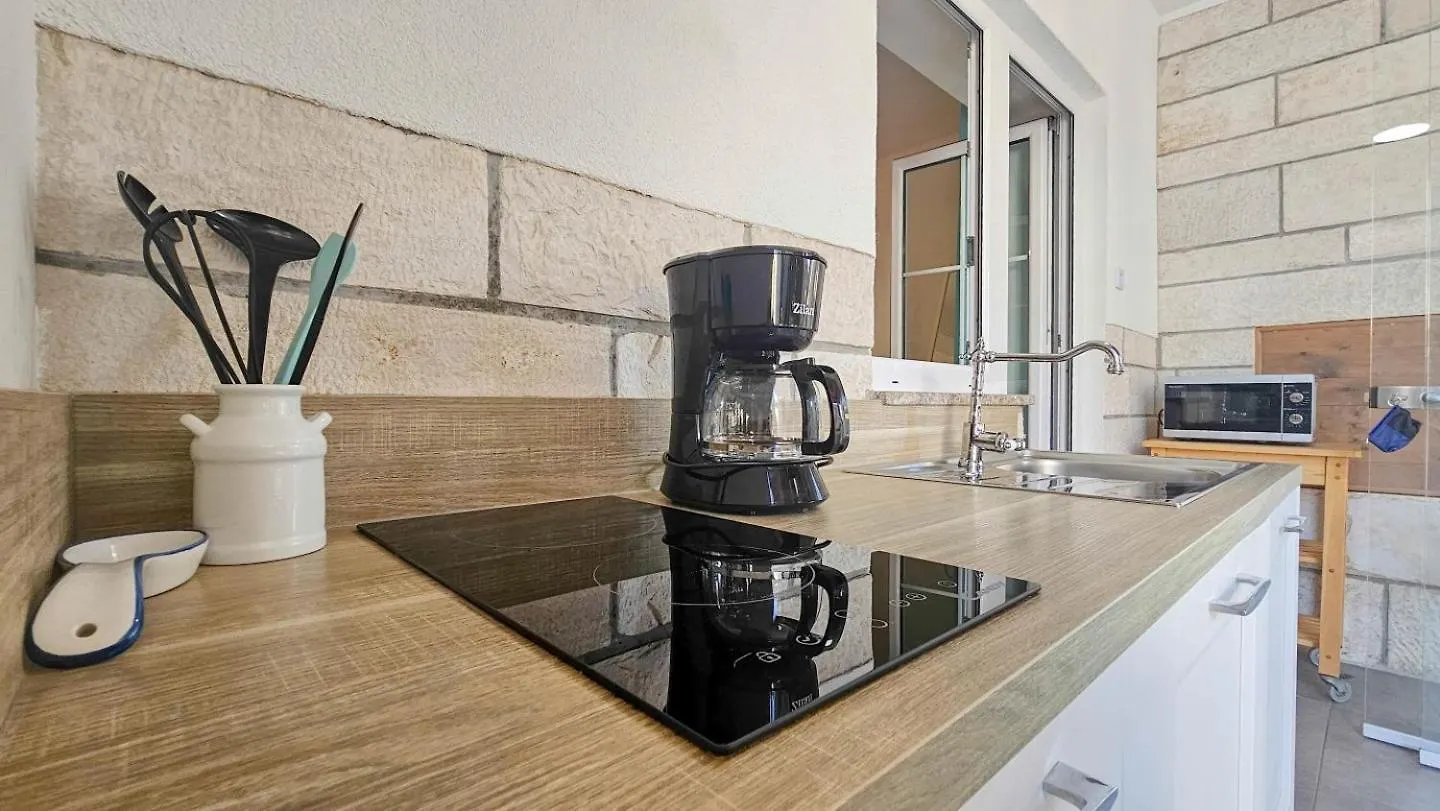 Viviana Azur Apartment Novigrad